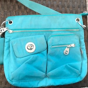 Baggallini crossbody